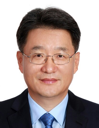 김한주