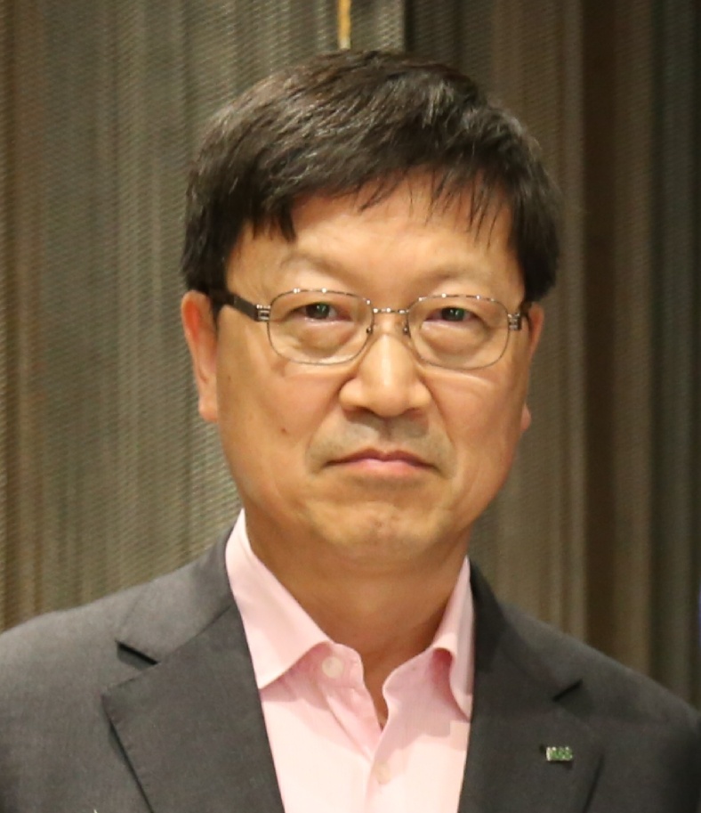대표이사 김응기