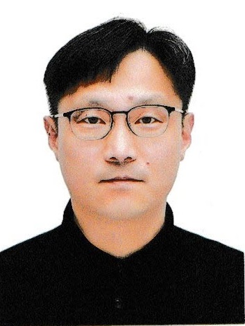 대표이사 장용호