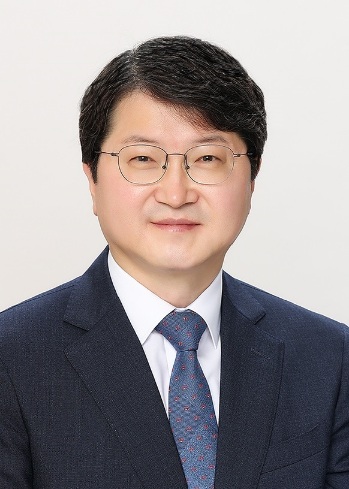 용산세무서장 이미지