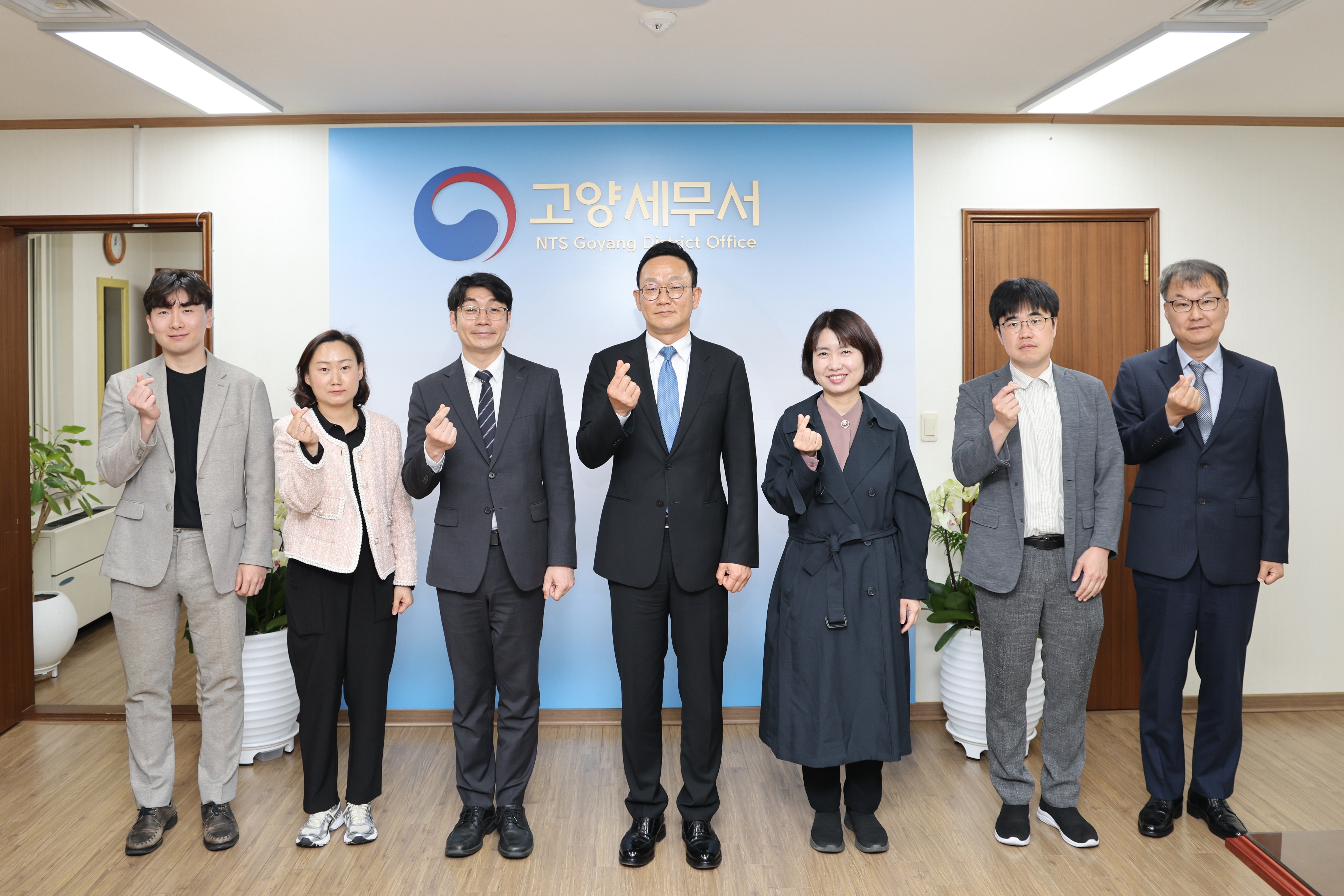 청장님방문_홈페이지.jpg