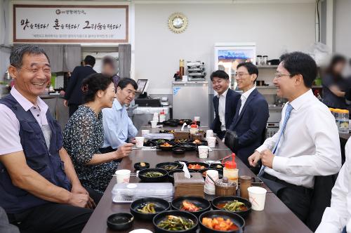 국세청, 추석맞이 전통시장 방문으로 따뜻한 소통 행보